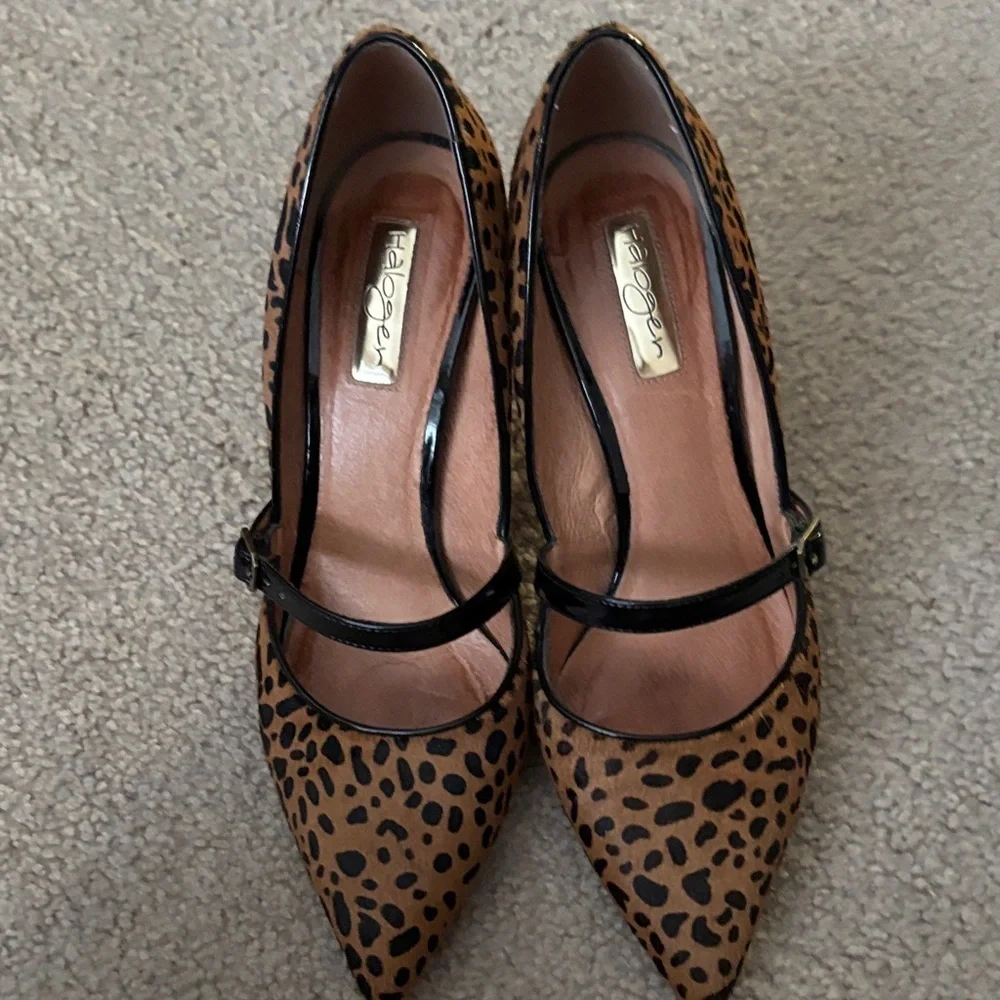 Halogen Calf Hair Leopard Print Heels with Black Straps size 8